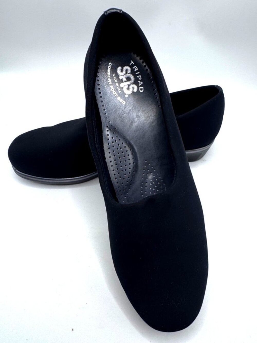 SAS Womens Black Tripad Comfort Slip-On Shoes Size 8.5M